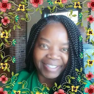 Meet your Posher, Renee